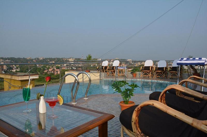 Boshan Hotels Mapusa Kültér fotó