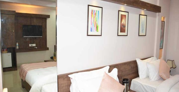 Boshan Hotels Mapusa Kültér fotó