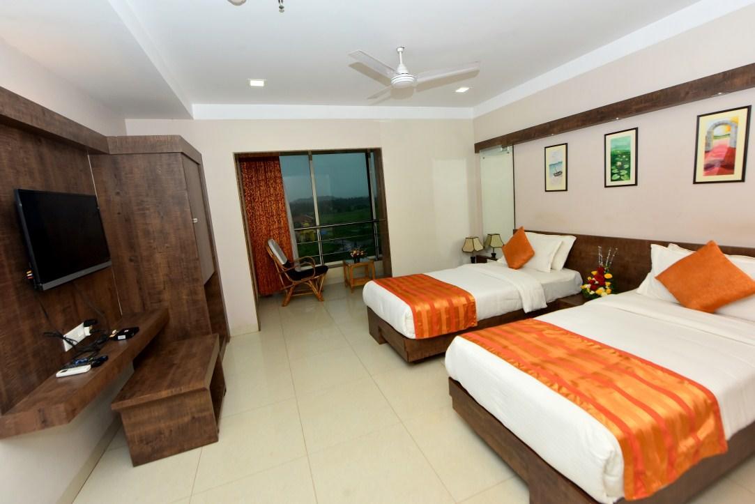 Boshan Hotels Mapusa Kültér fotó